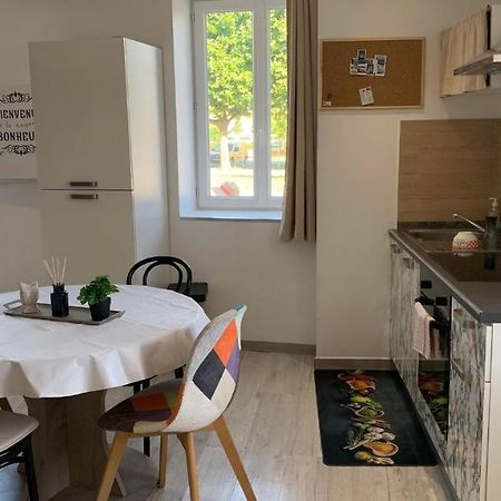 T2 Cosy Matelas 5* / Ecran Plat Qled Macon Exterior photo